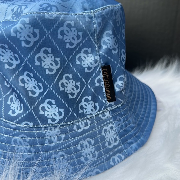 New GUESS Buckle Logo Hat - Picture 2 of 4